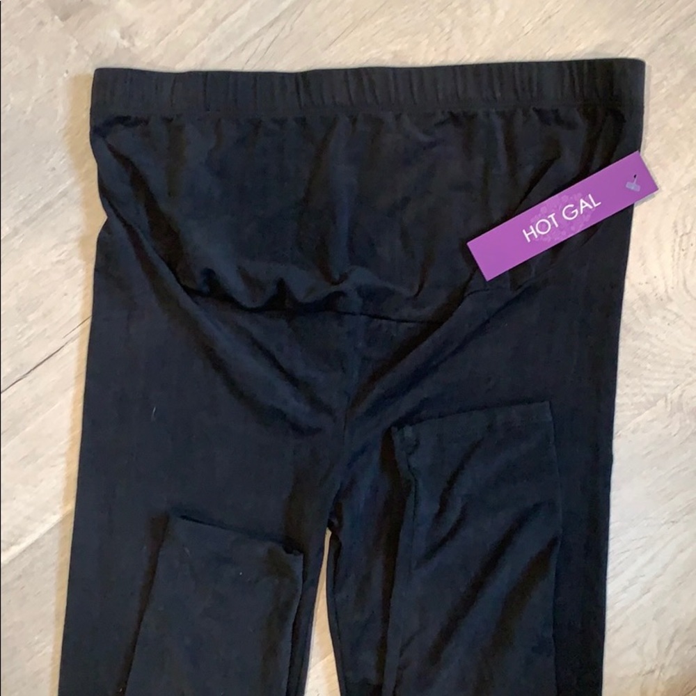 NWT stretchy maternity leggings. Faux suede